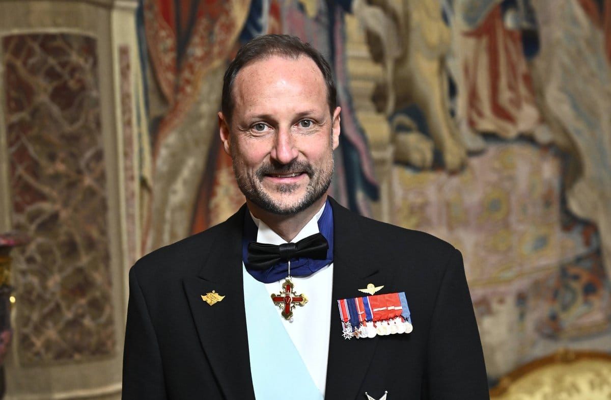 König Haakon wird dem Sarg seines verstorbenen Vaters folgen.