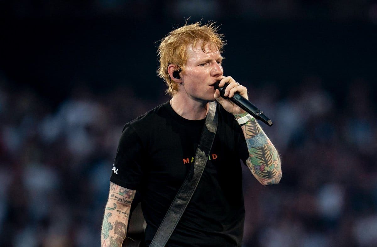 Ed Sheeran während eines Auftritts.