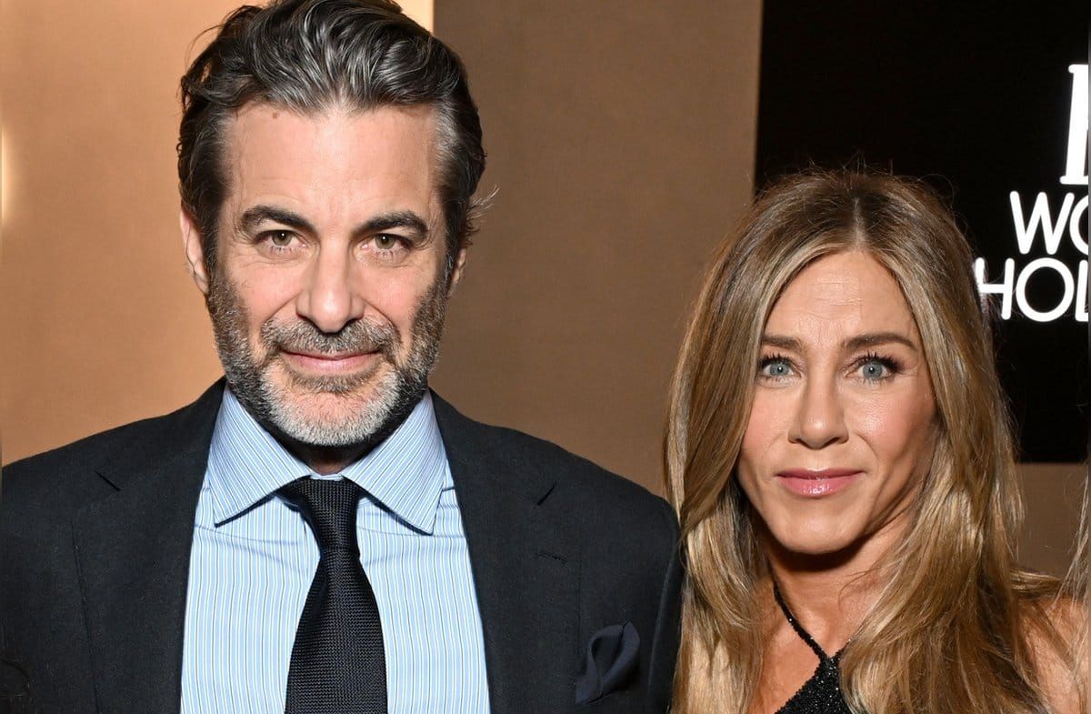 Jim Curtis und Jennifer Aniston sind seit 2025 ein Paar.
