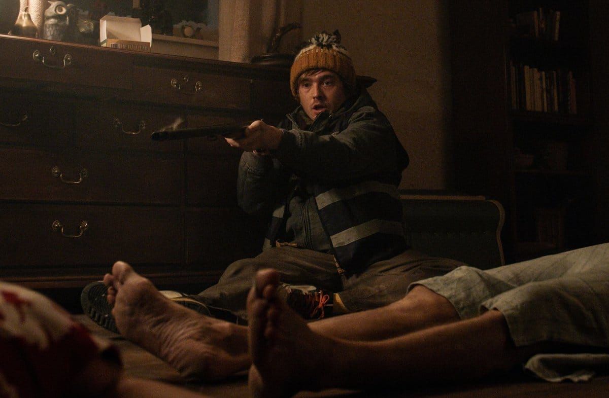 Hat einen richtig, richtig miesen Tag erwischt: Krankenhaus-Kurier Bryan (Austin Abrams) in "Resident Evil".