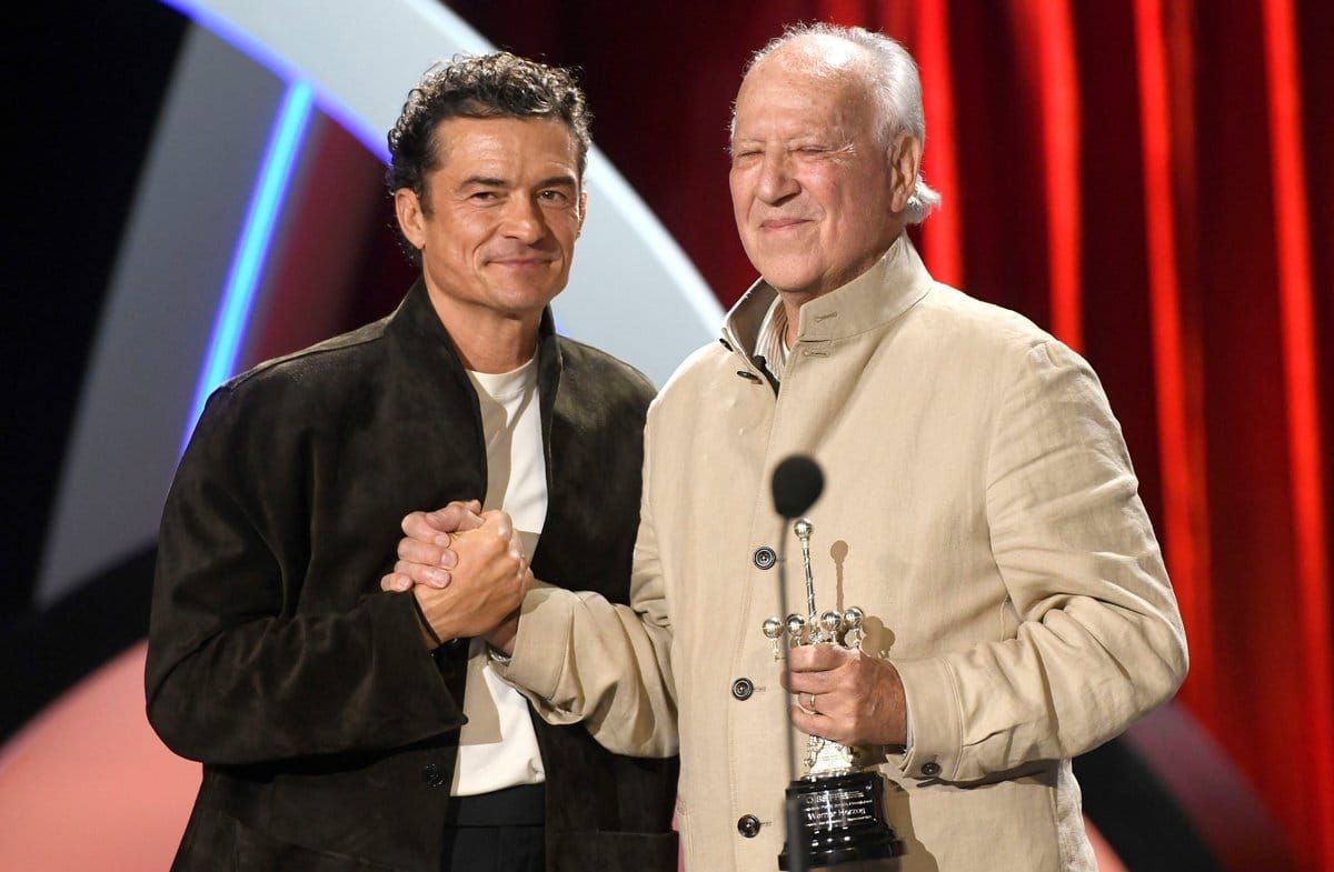 Orlando Bloom und Werner Herzog bei der Verleihung des Donostia Awards.
