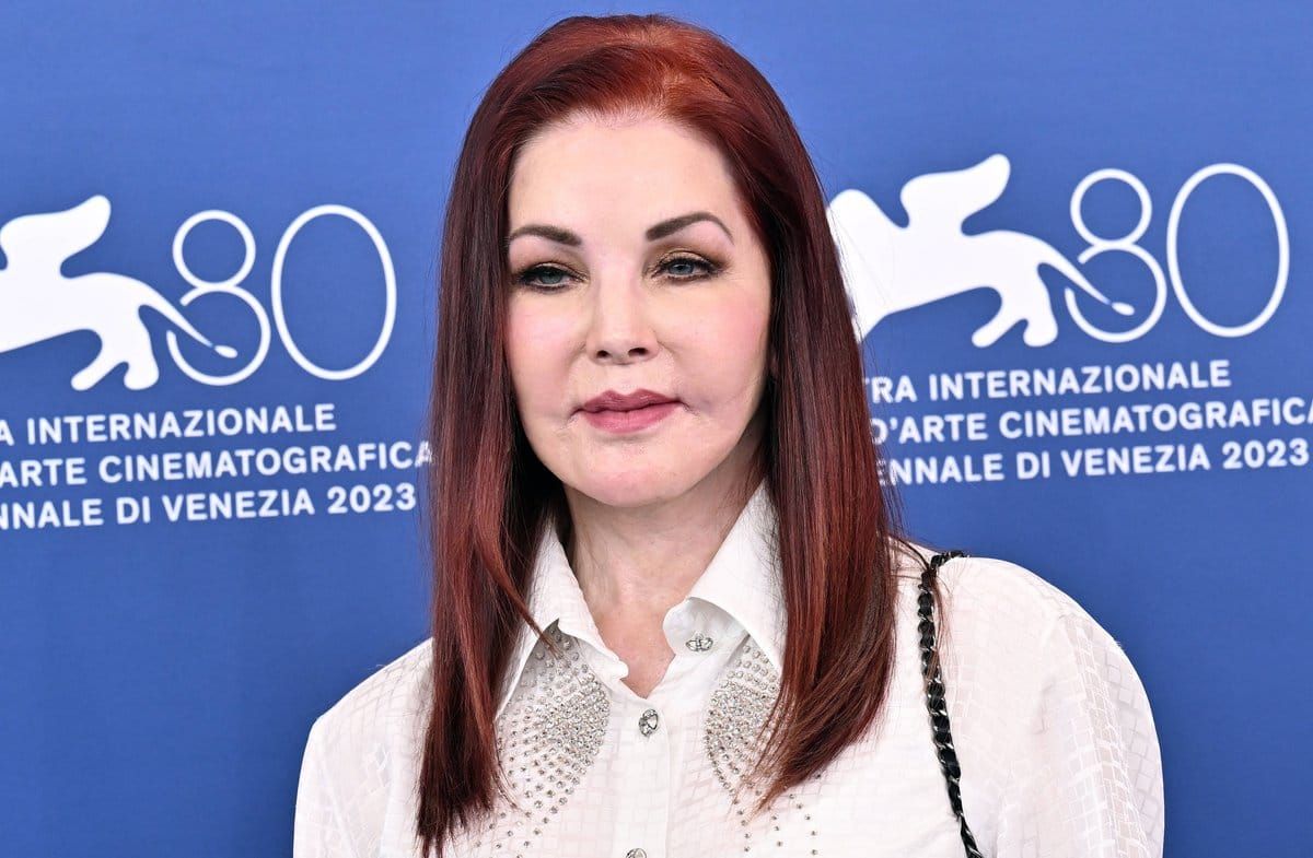 Priscilla Presley hat ein Bild ihrer Enkelinnen geteilt.