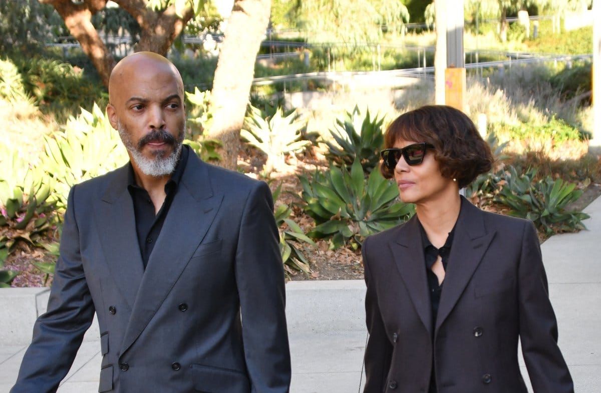 Halle Berry und ihr Verlobter Van Hunt am Montag vor dem Gericht in Los Angeles.