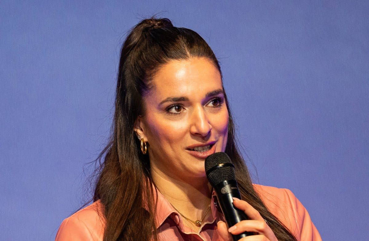 Sally Özcan freut sich nach zwei Töchtern nun auf einen Sohn.