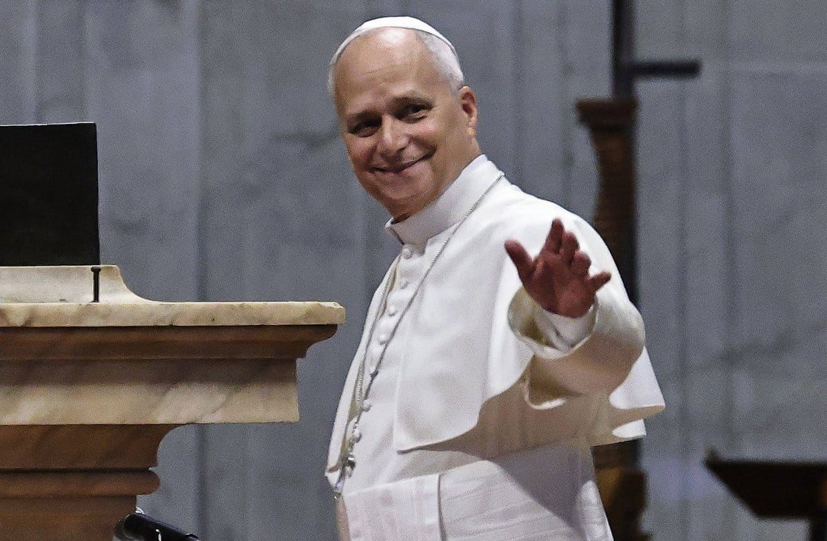 Papst Leo XIV. ist nach seiner Lungen-OP in guter Verfassung und kann wohl bald wieder reisen.