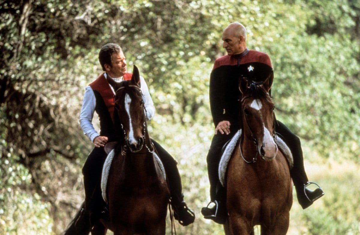 Patrick Stewart (r.) traf unter anderem im Film "Star Trek: Treffen der Generationen" als Jean-Luc Picard auf William Shatne…