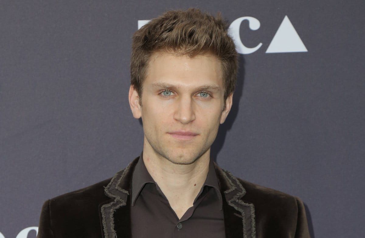 Der Schauspieler Keegan Allen ist unter anderem aus der Serie "Pretty Little Liars" bekannt.