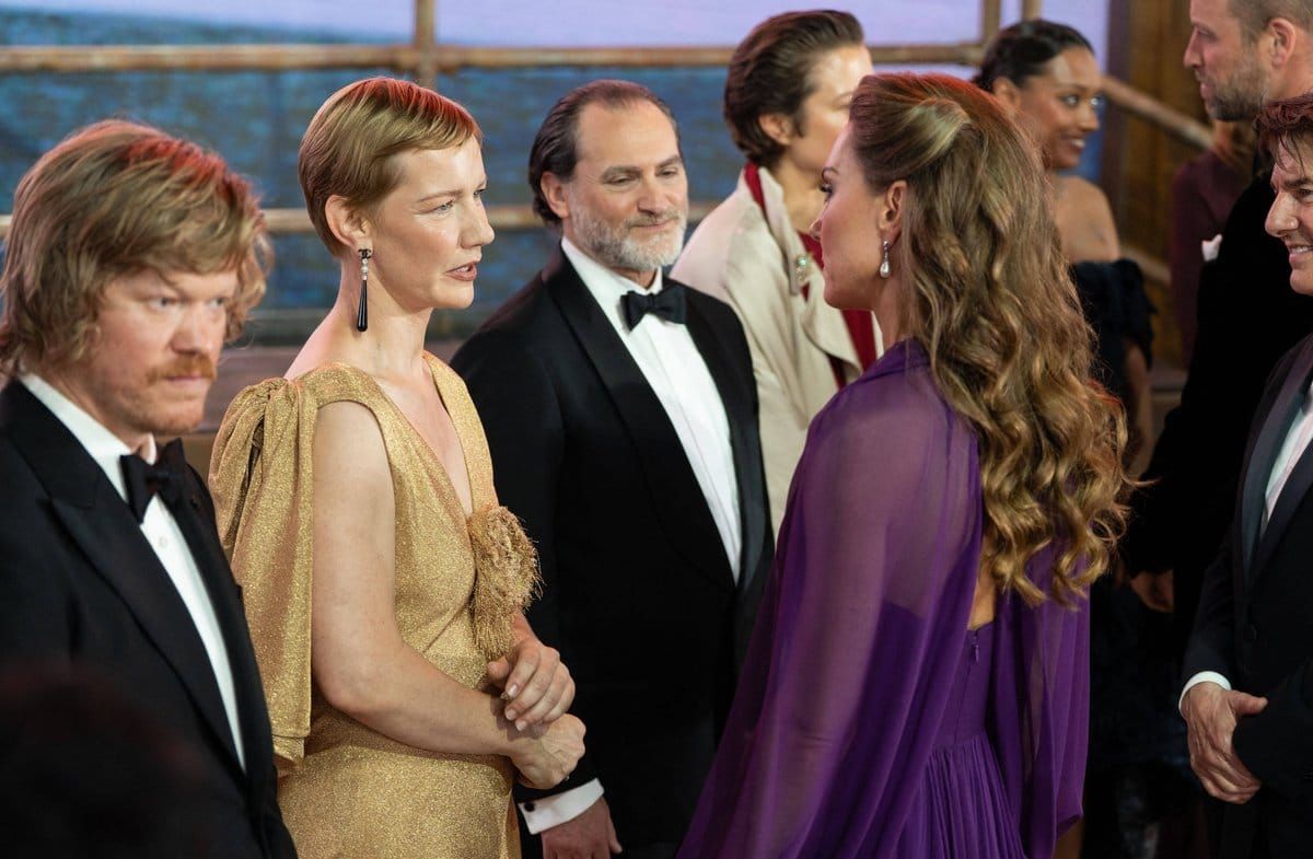 Sandra Hüller ist Prinzessin Kate und Prinz William bei der "Digger"-Premiere in London begegnet.