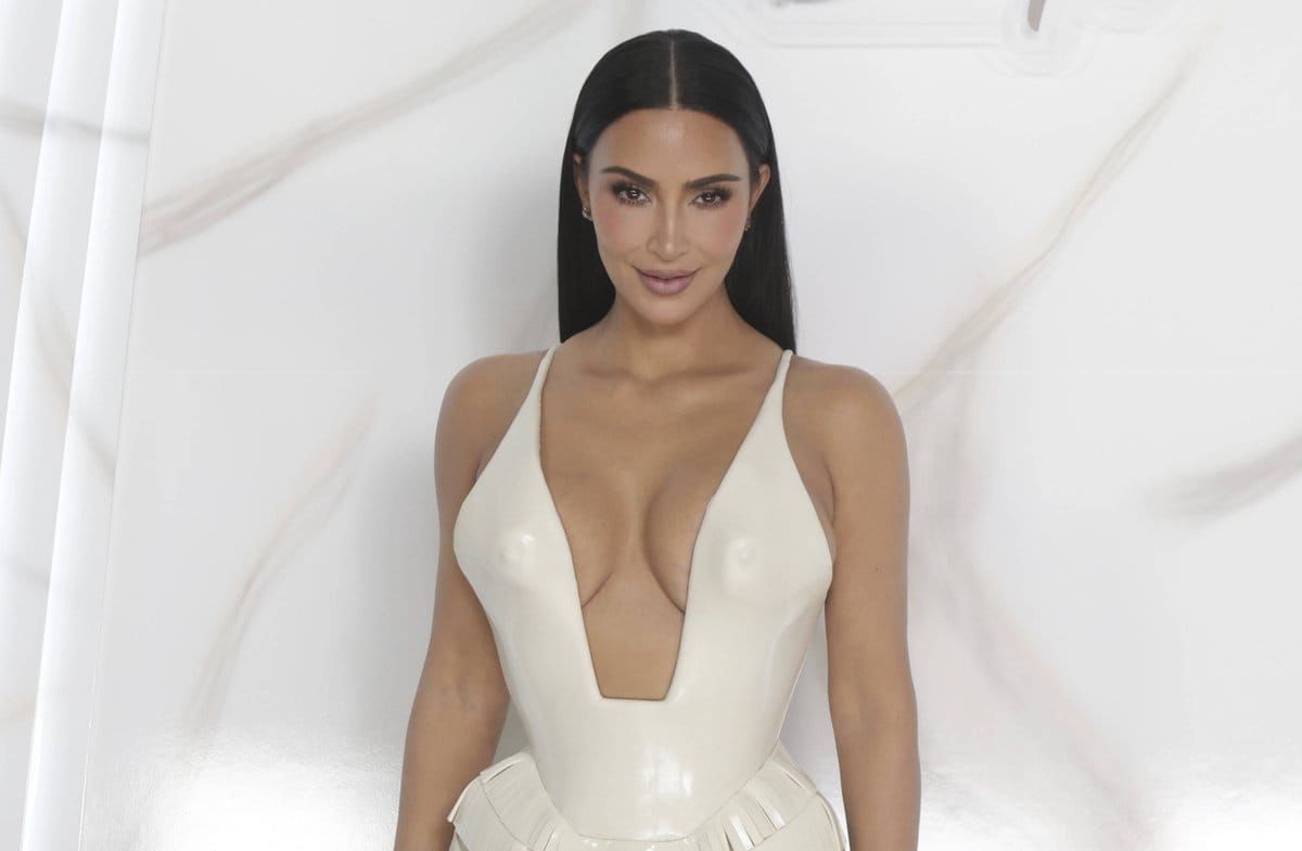 Kim Kardashian wurde an der Speiseröhre operiert.