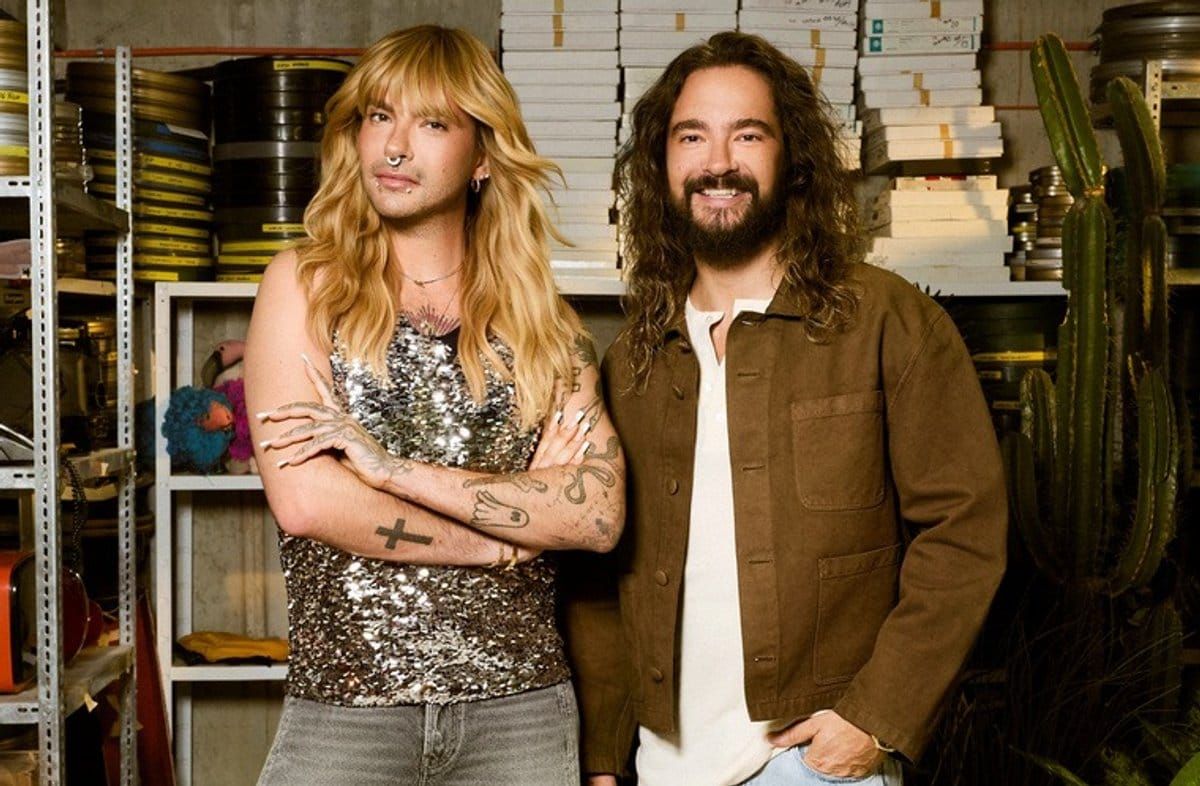 Bill und Tom Kaulitz (r.) bei den Vorbereitungen zu ihrer "Wetten, dass..?"-Ausgabe.