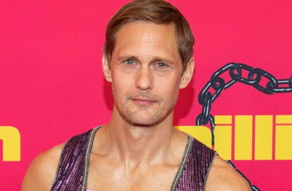 Alexander Skarsgård bei der Premiere von "Pillion" in diesem Jahr in Berlin.