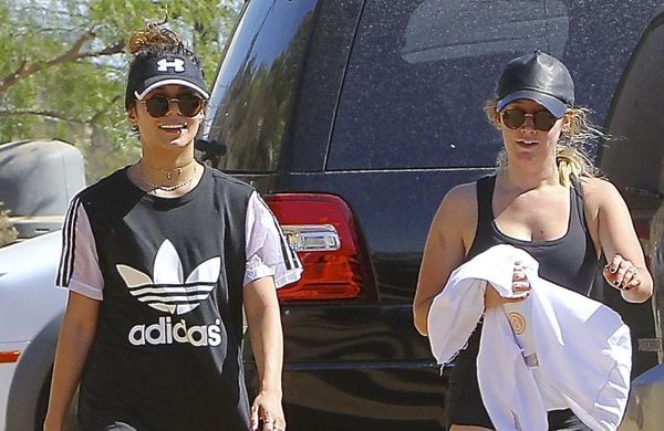 Ashley Tisdale Vanessa Hudgens 2017