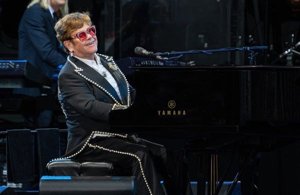Elton John -Orangetheory Stadium