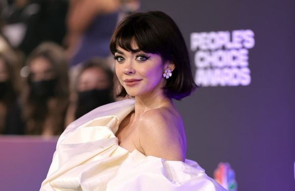 Sarah Hyland at the Peoples Choice Awards - Getty - December 2021