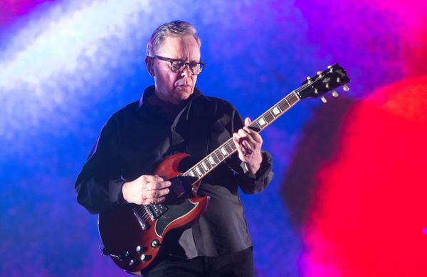 New Order - The O2 2021 - Avalon