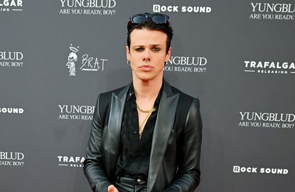 Yungblud - world premiere of YUNGBLUD. ARE YOU READY
