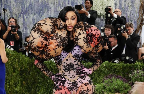 Cardi B bringt für ihre Kinder große Opfer