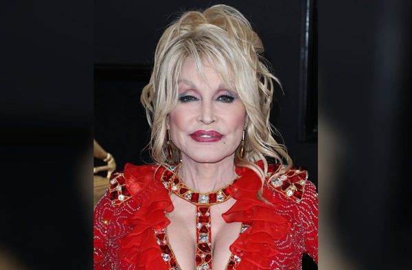 Trägt der Flughafen in Nashville bald den Namen von Dolly Parton?