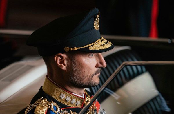 König Haakon wird sicher noch länger als die von ihm angeordnete Trauerzeit um seinen Vater König Harald trauern.