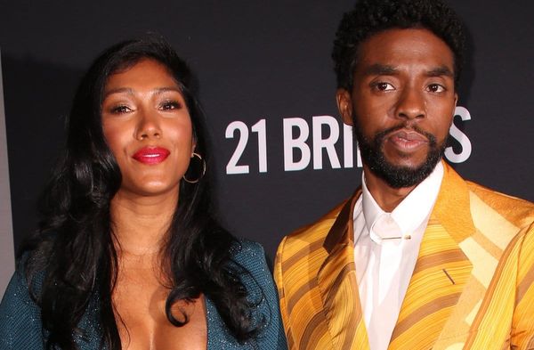 Chadwick Boseman mit Taylor Simone Ledward im November 2019.