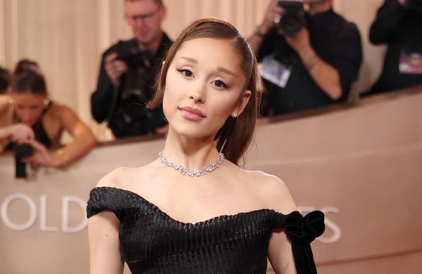 Ariana Grande bricht bei letztem Konzert vor Karrierepause in Tränen aus
