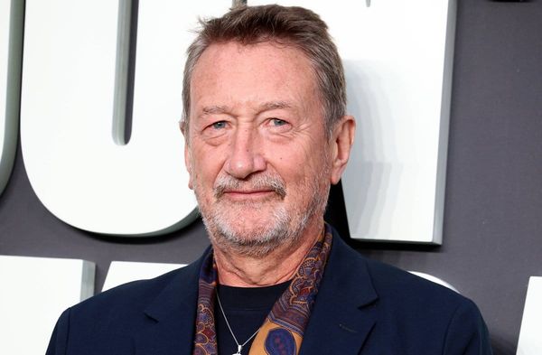 Steven Knight verfasst das Drehbuch zum neuen "James Bond"-Film.