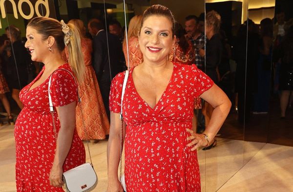 Bye-bye Babybauch: Jeanette Biedermann hat die Geburt erfolgreich gemeistert und genießt nun die Zeit mit ihrem kleinen Sohn.