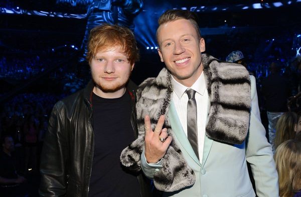 Ed Sheeran und Macklemore 2013 bei den MTV Video Music Awards 2013.
