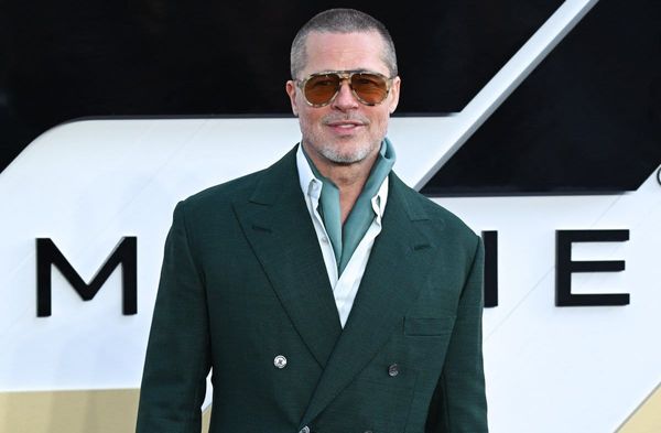 Brad Pitt befindet sich in "einem seltsamen Übergang", wie er selbst sagt.