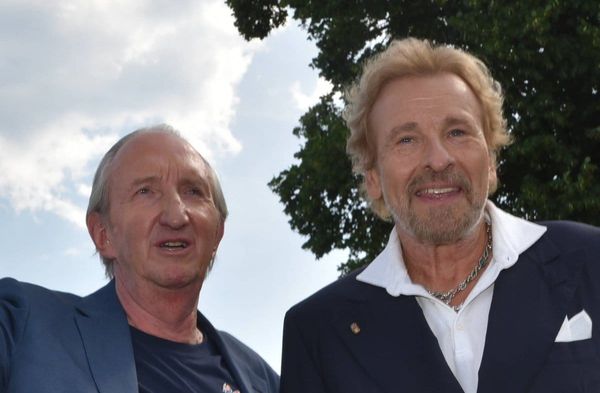Kennen und mögen sich seit Jahrzehnten: Die Entertainment-Legenden Mike Krüger (l.) und Thomas Gottschalk.