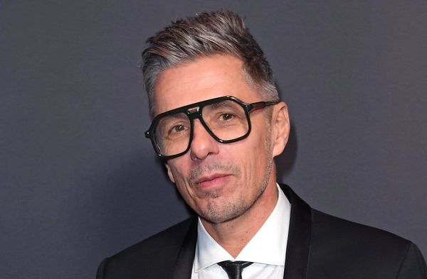 Michi Beck sitzt auf dem Stuhl bei "The Voice of Germany" und mischt jetzt auch bei "The Masked Singer" mit.