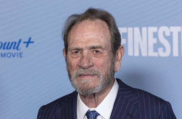Tommy Lee Jones ist auch mit nunmehr 80 Jahren nicht aus der Traumfabrik wegzudenken.