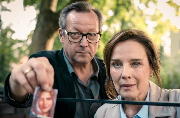 "Eine Nacht in Bangkok": Katharina (Désirée Nosbusch) und Hektor (Matthias Brandt) sind auf Spurensuche.