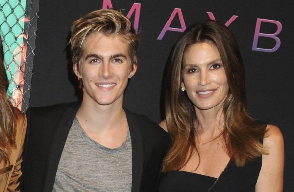 Presley Gerber mit seiner Mutter Cindy Crawford.