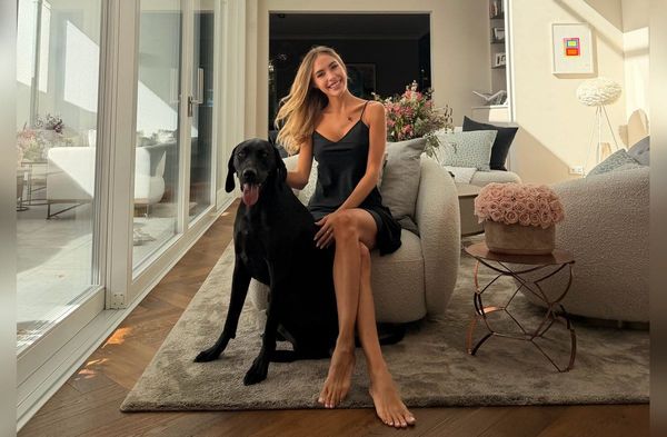 Alena Gerber hat ihren Hund Onyx aus dem Tierheim adoptiert und setzt sich dafür ein, dass andere es ihr gleichtun.