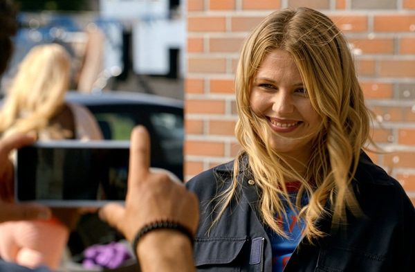 "GZSZ": Alicia geht in ihrer Rolle als Influencerin auf.