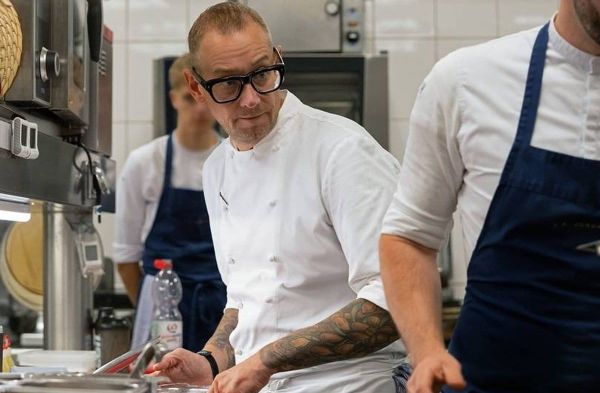 Daniel Schimkowitsch im Restaurant "L.A. Jordan" im Einsatz.