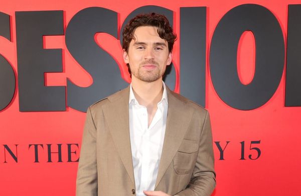 'Obsession'-Star Michael Johnston kündigt queeres Herzensprojekt an
