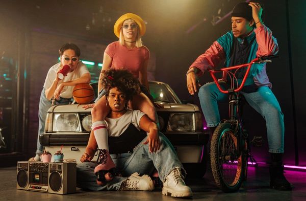 Musik, Kleidung, Fahrzeuge und mehr - viele Menschen in Deutschland setzen auf den Retro-Trend.