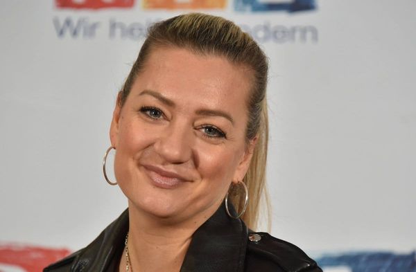 Juliette Schoppmann muss den Tod ihres Vaters verkraften.