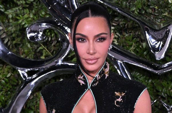 Kim Kardashian ist vierfache Mutter.