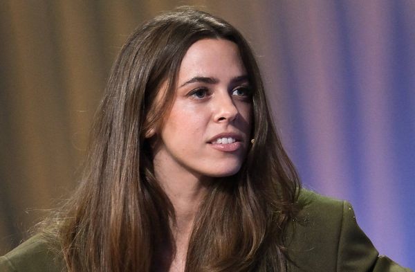Mitten in ihrer laufenden Tour erlebt Vanessa Mai einen Schock: In Berlin brachen Diebe ihr Auto auf und nahmen alles mit.