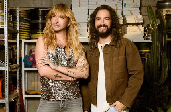 Bill und Tom Kaulitz (r.) bei den Vorbereitungen zu ihrer "Wetten, dass..?"-Ausgabe.