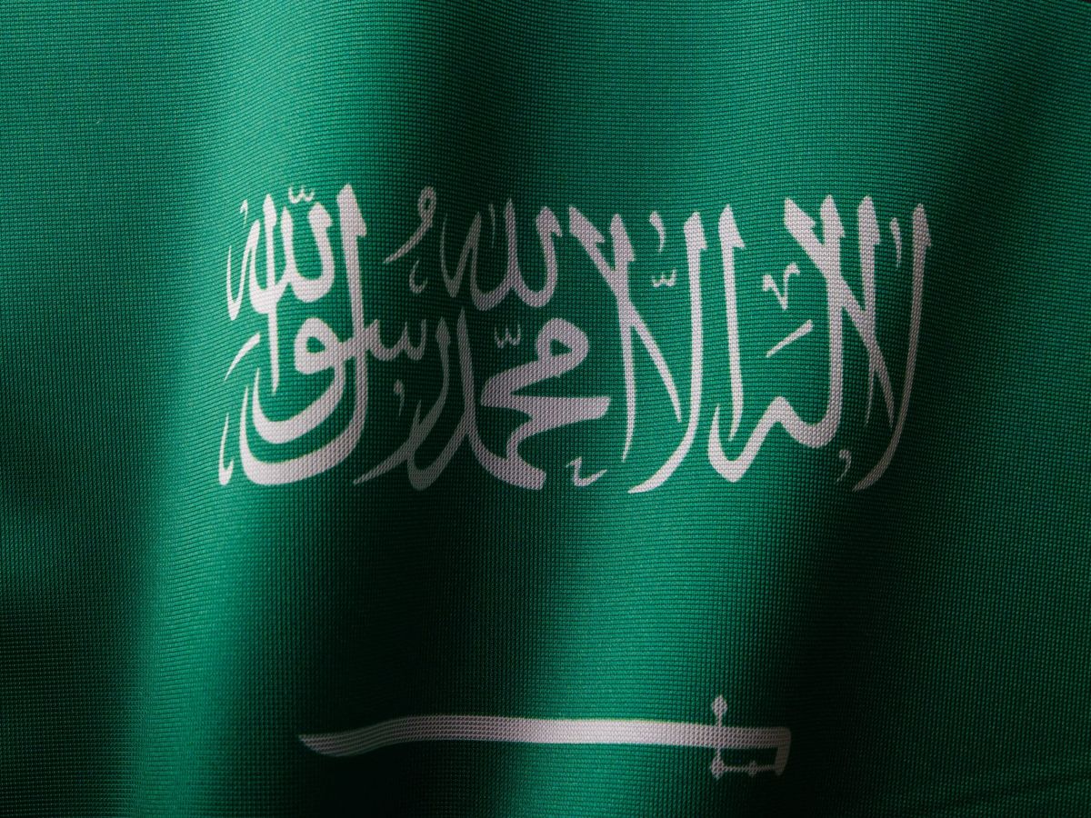 Oil Prices Rise Above $106 as Attacks in Saudi Arabia Raise Supply Concerns