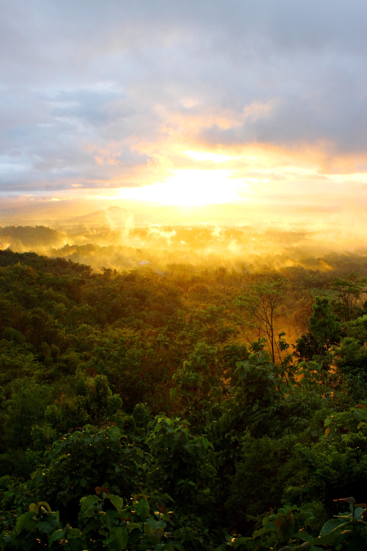Sunrise fron Setumbu