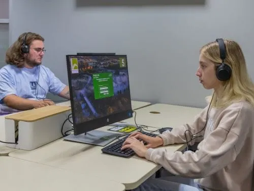 Hawkesbury Library’s new “Live and On Air”