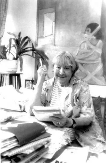 La voz y el cuerpo femenino en Gloria Fuertes (1917-1998). Un análisis de los poemas: “Porque soy mujer” y “Los hombres no supieron” (1995)
