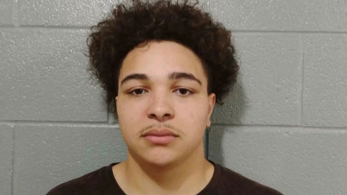 Man accused of stealing Glasgow school bus indicted