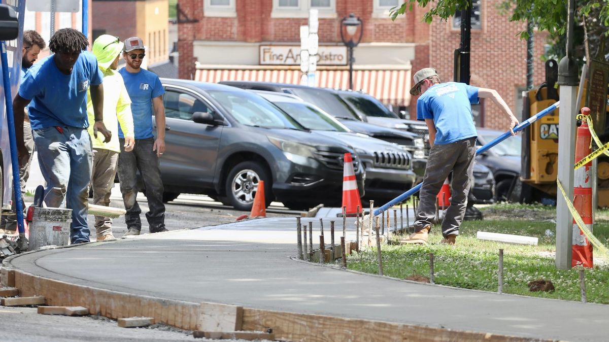County expects courthouse sidewalk improvements to finish in early June