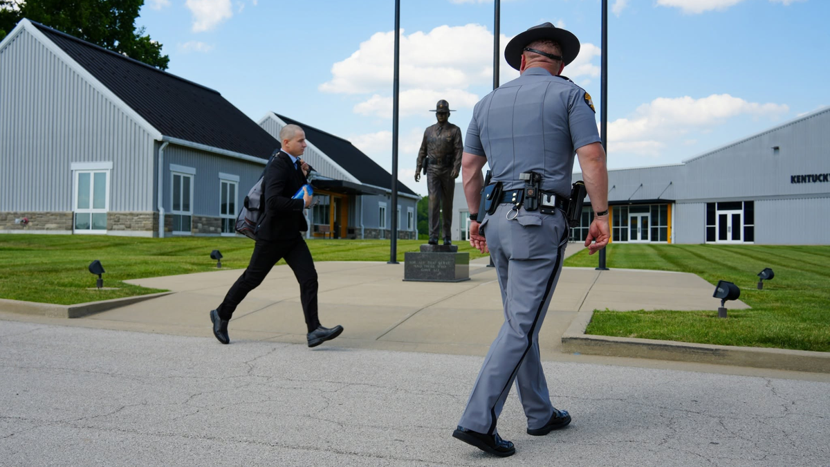 Applications open for Kentucky State Police Cadet Class 108